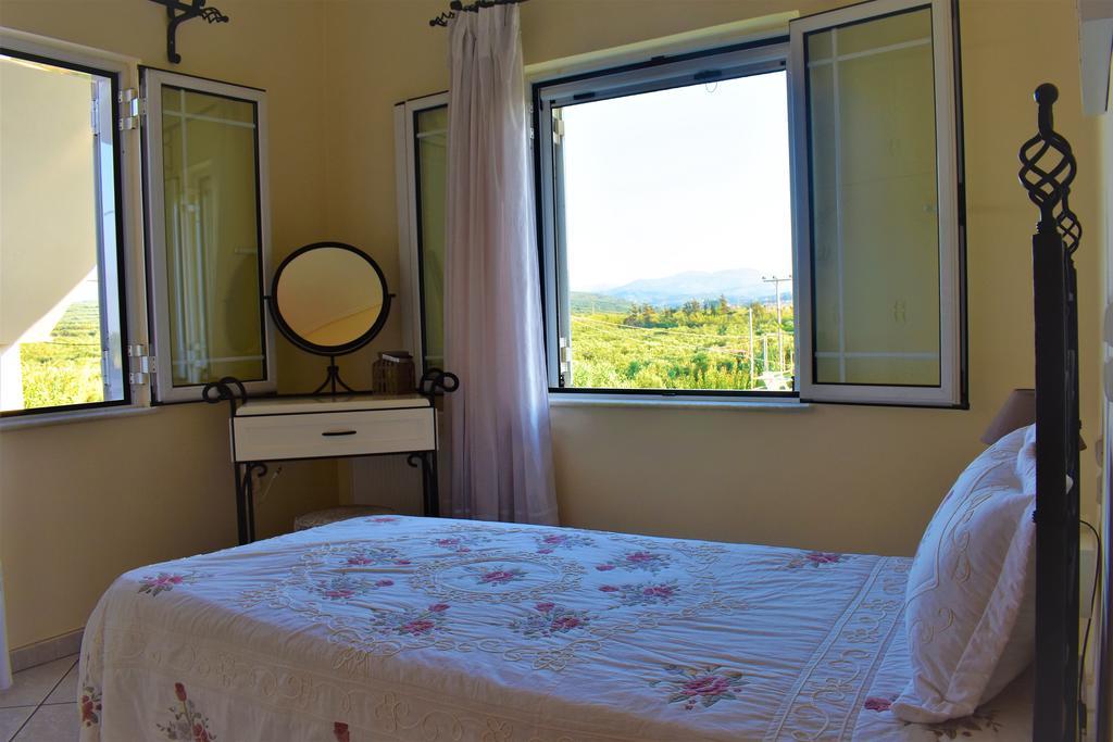 Villa Marilias House à Kolymbari Extérieur photo